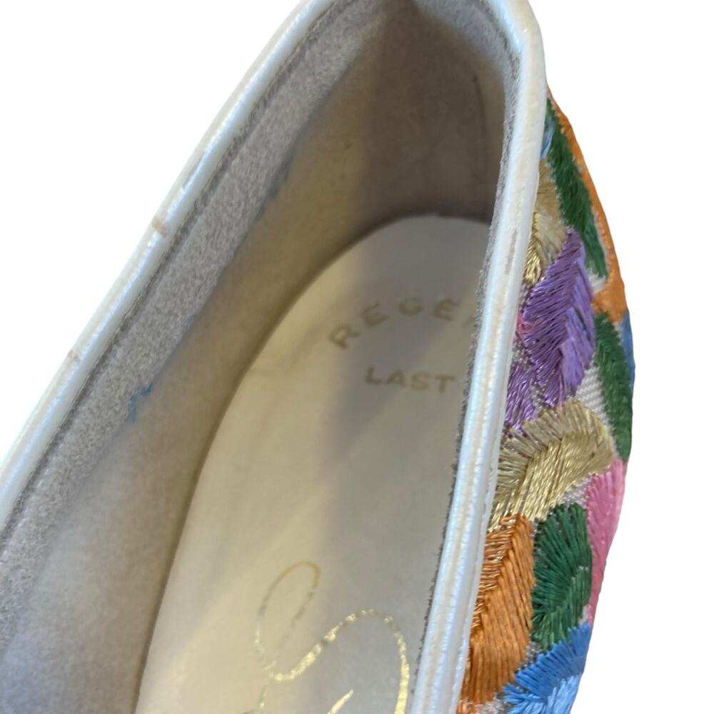 Vintage 70s Florsheim Pastel Feather Embroidered Pumps Sz 7 - Picture 12 of 16